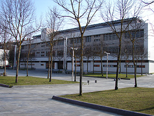 Centro  Lascaray